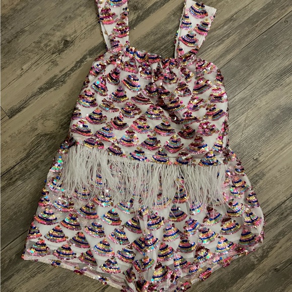 Queen of sparkles SET Sequin triangle feather birthday set | Size S ($300) NWT - Picture 12 of 12